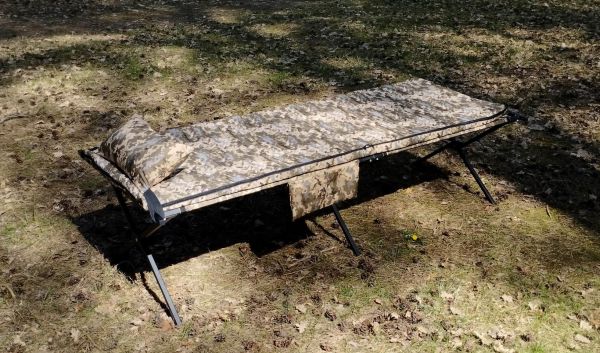 Posteľ 206x72 veľké armádne rozkladacie pole + matrac + vankúš + poťah, farba kreslená