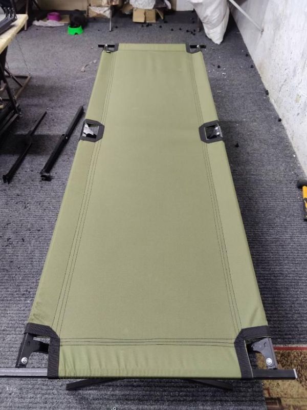 Skladacia posteľ 196x66 poľná, rozkladacia posteľ NATO s vreckom a obalom, olivová farba, hmotnosť 9,8 kg