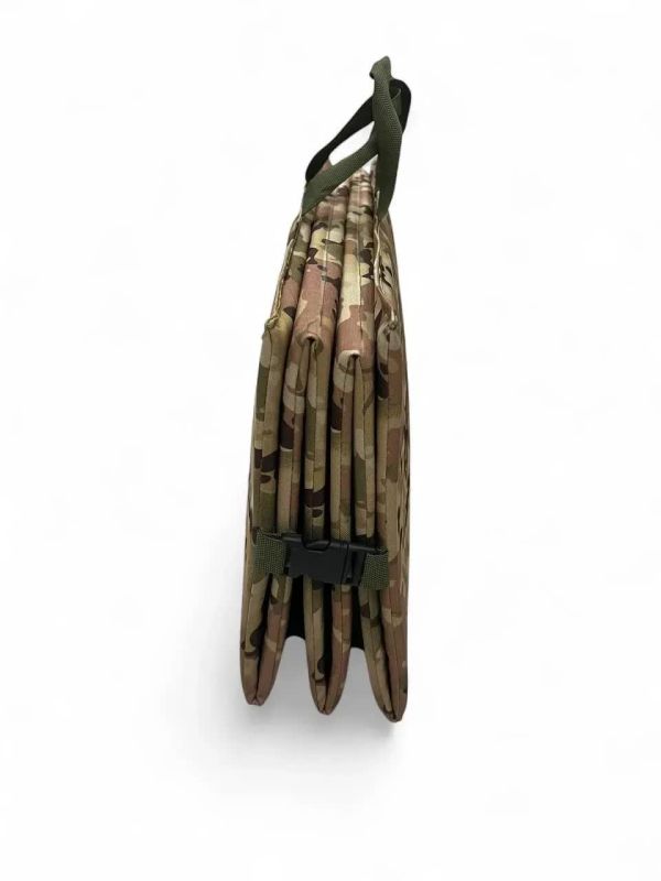 Vojenská karimatka na spanie so 6 dielmi 175×57×1 cm kreslená